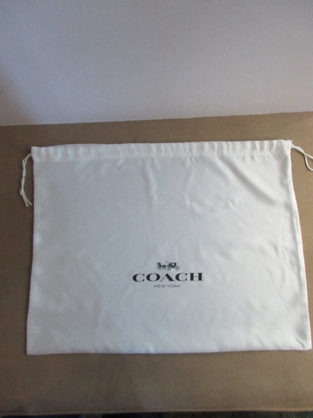 Coach New York Dust Bag Satin White Drawstring Storage Stagecoach Logo 15" X 19"